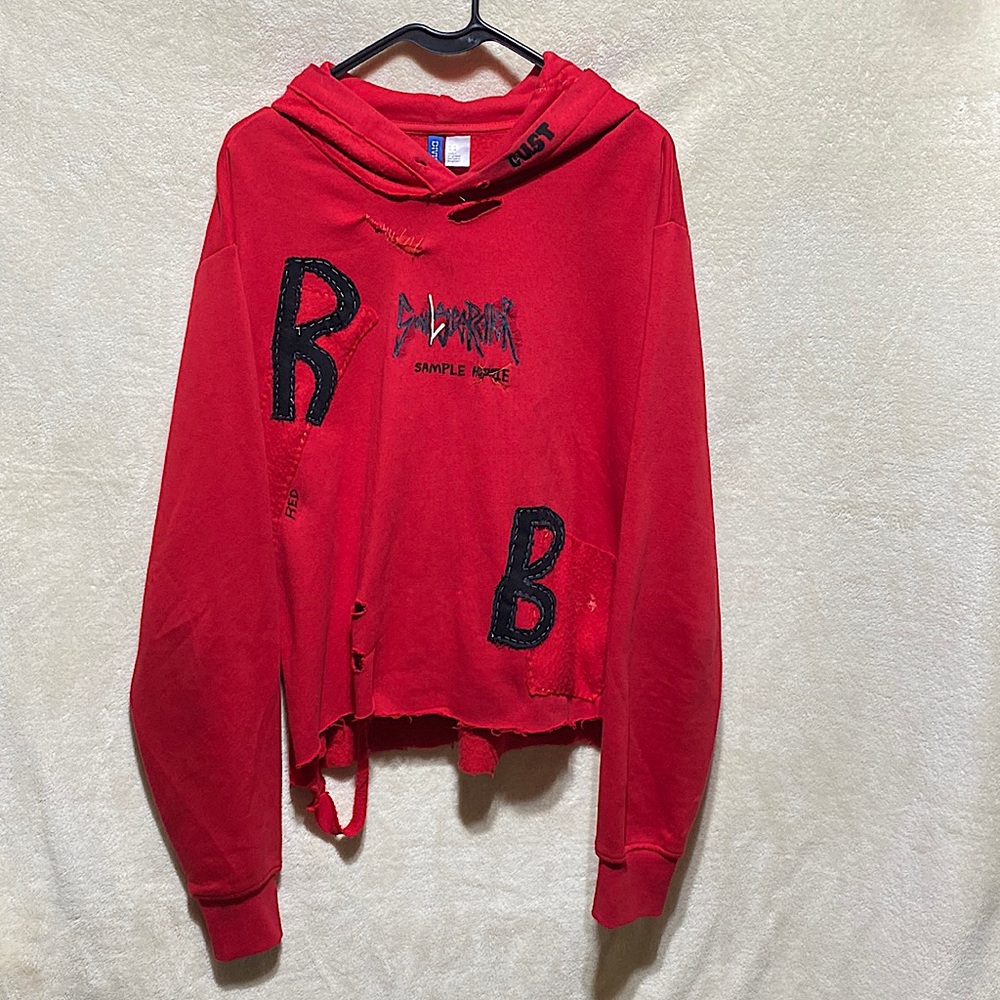 Custom Hoodie (DIY)